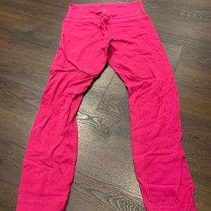 Lululemon Align Strawberry 8, 28"